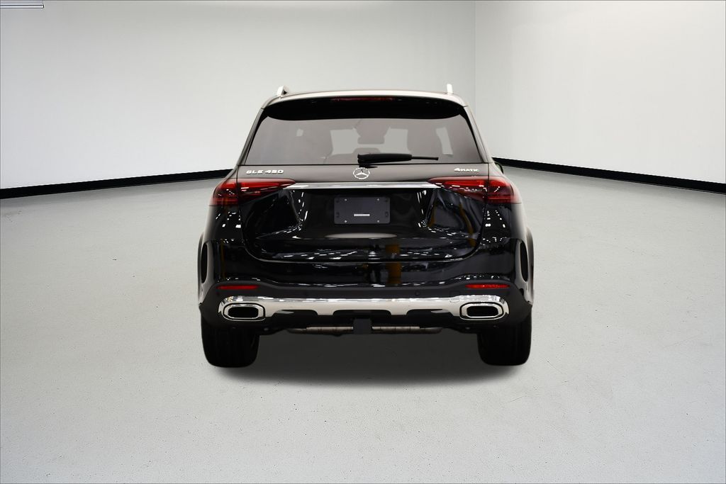 Thumbnail: 2026 Mercedes-Benz GLE - 4