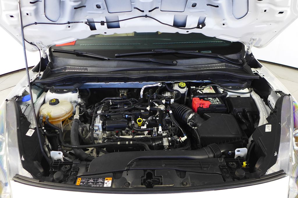 Thumbnail: 2021 Ford Escape - 6