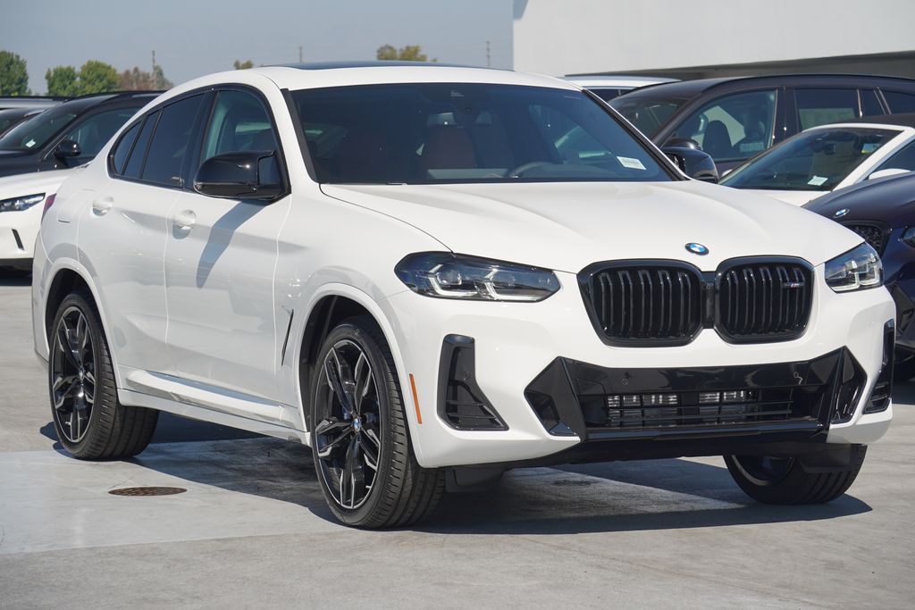 2025 BMW X4 M40i 3