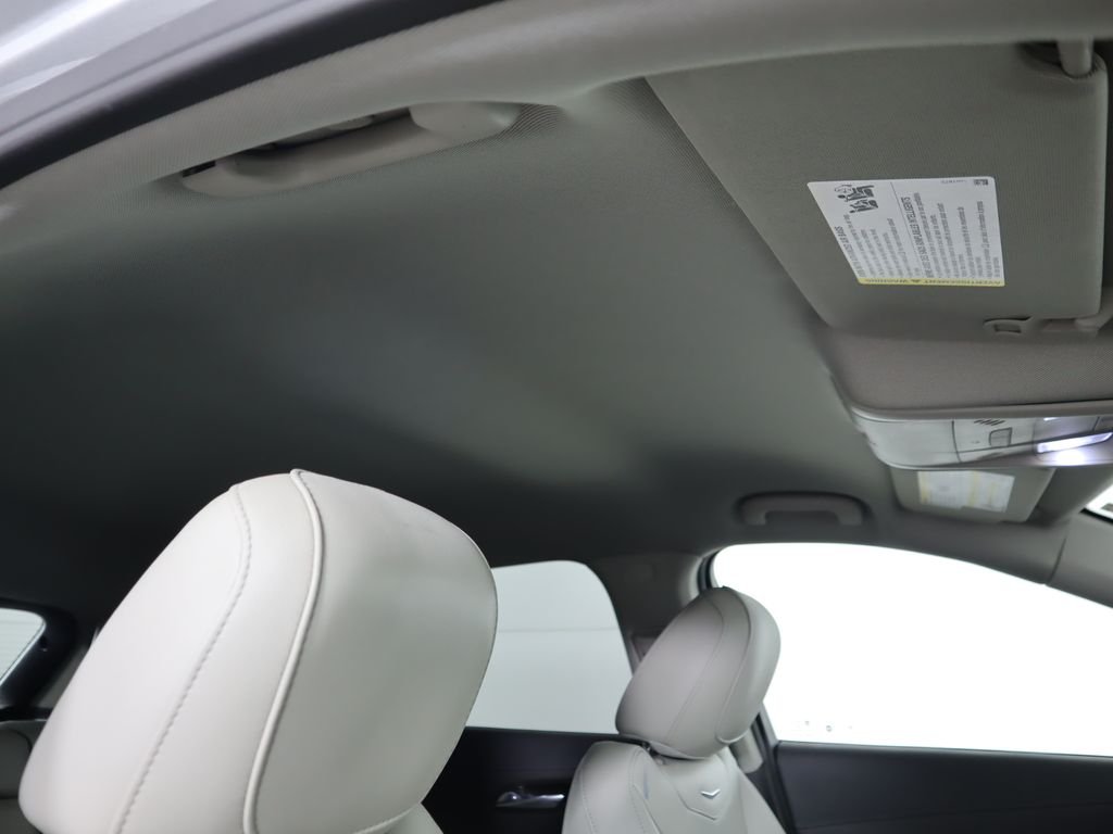 Thumbnail: 2020 Cadillac XT4 - 18