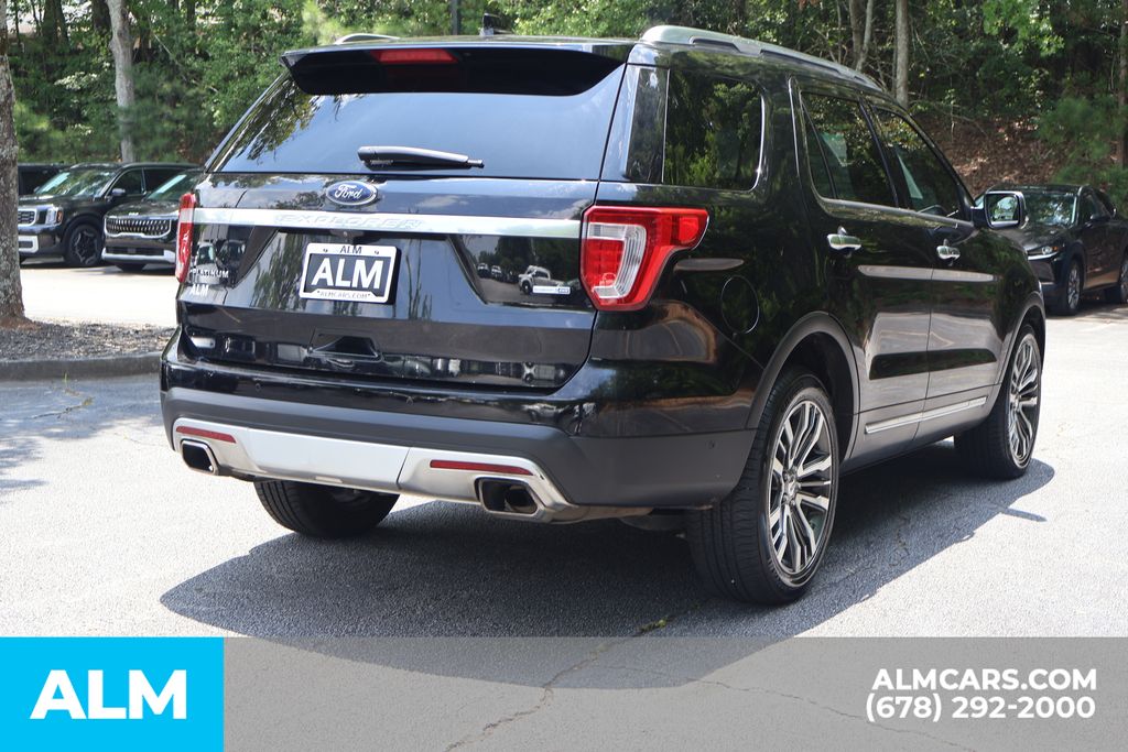 Used 2016 Black Ford Platinum image 7
