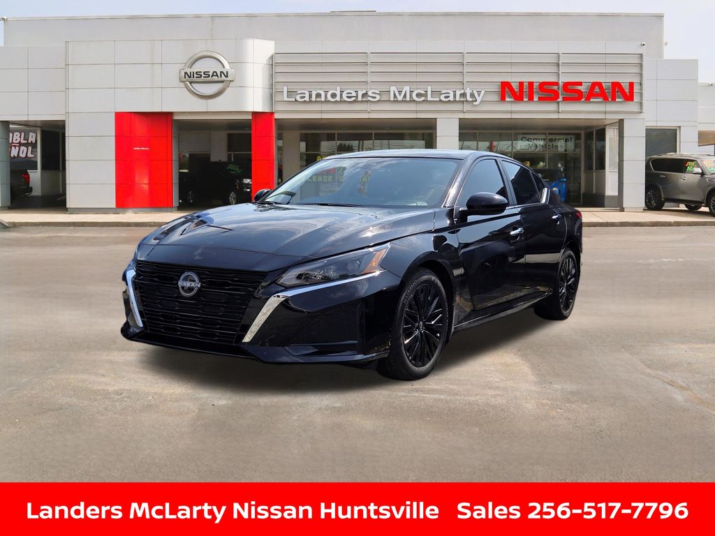 Super Black Clearcoat 2025 Nissan Altima Sedan Front-Wheel Drive Continuously Variable Transmission