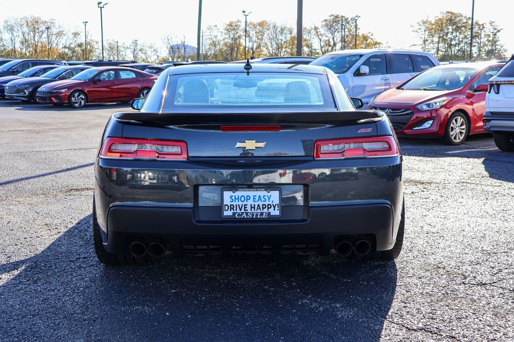 2015 Chevrolet Camaro SS 10