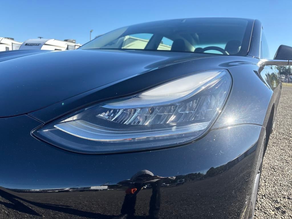2018 Black Tesla Model 3 Long Range RWD Sedan