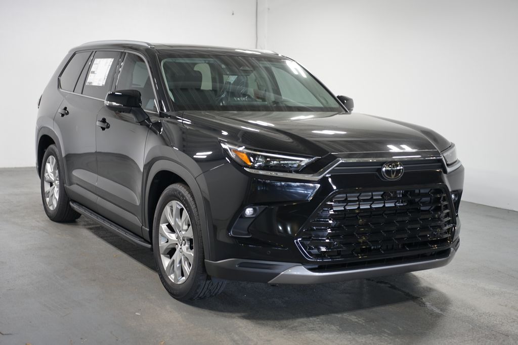 Thumbnail: 2025 Toyota Grand Highlander - 3