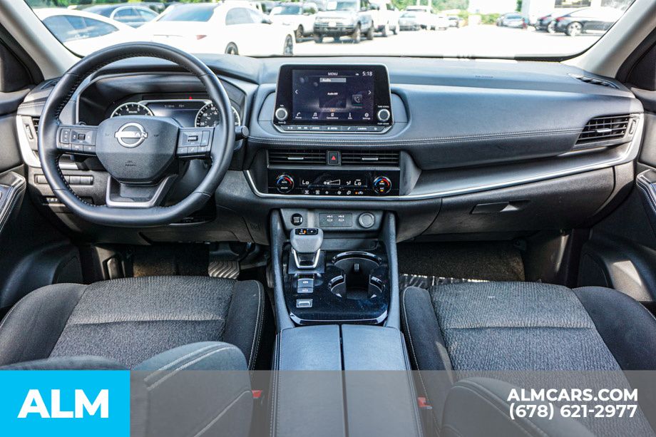 Used 2025 Blue Nissan SV image 25