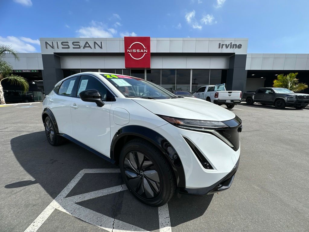 Everest White Pearl Tricoat 2024 Nissan Ariya SUV / Crossover Front-Wheel Drive Continuously Variable Transmission