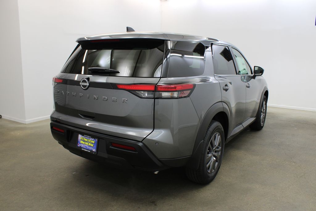 new 2026 Nissan Pathfinder car, priced at $36,175