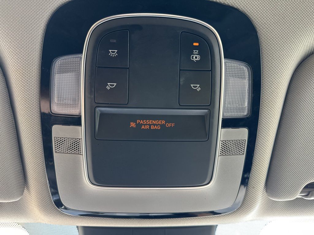 2022 Hyundai Santa Fe SE 18