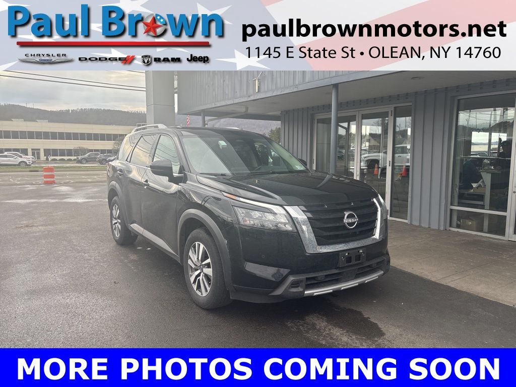 Super Black 2025 Nissan Pathfinder SL 4WD SUV / Crossover All-Wheel Drive 9-Speed Automatic