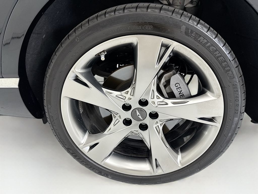 Thumbnail: 2023 Genesis GV80 - 30