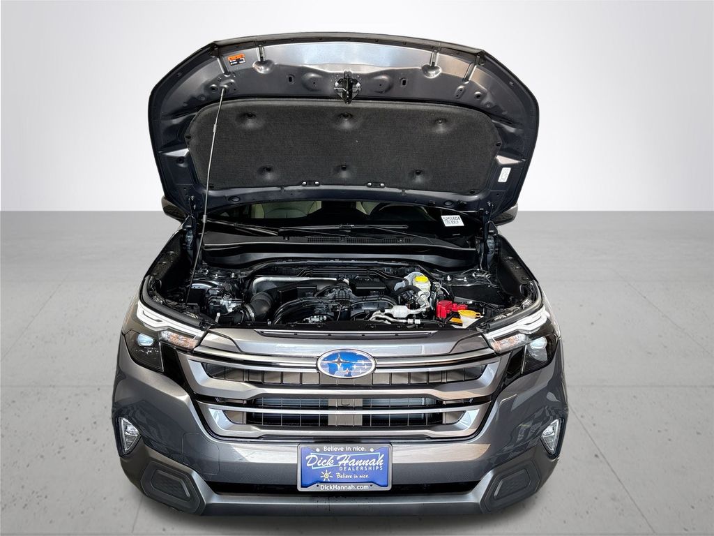 2025 Subaru Forester Premium