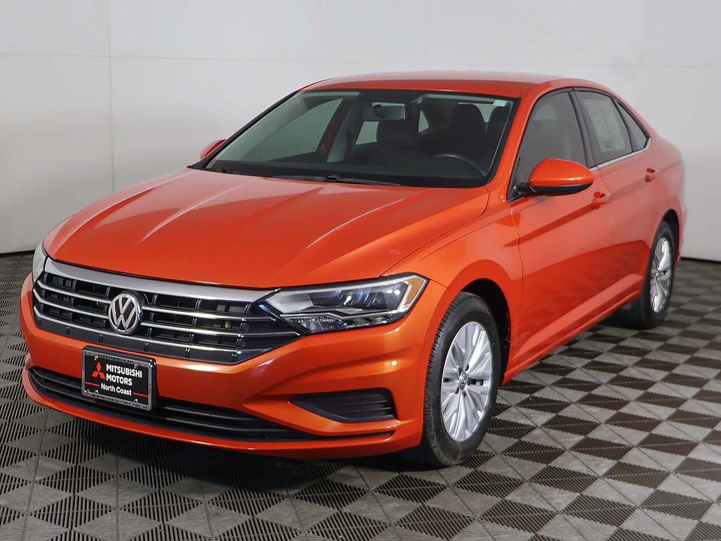 Used 2019 Orange Volkswagen 1.4T S image 5