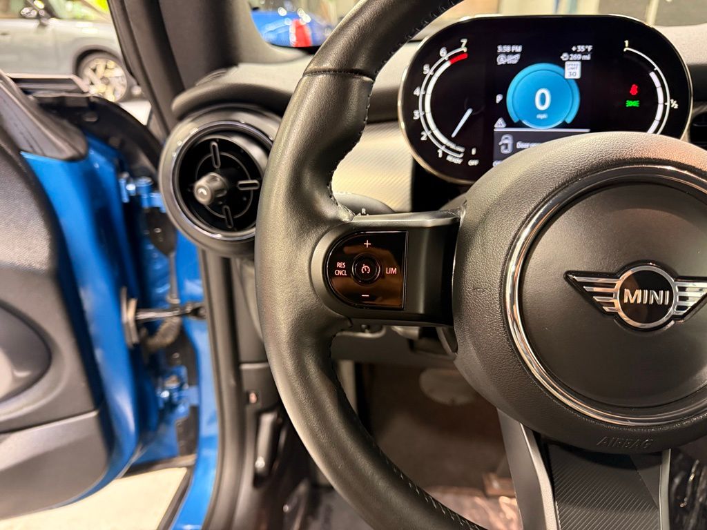 Thumbnail: 2024 MINI Cooper Convertible - 13