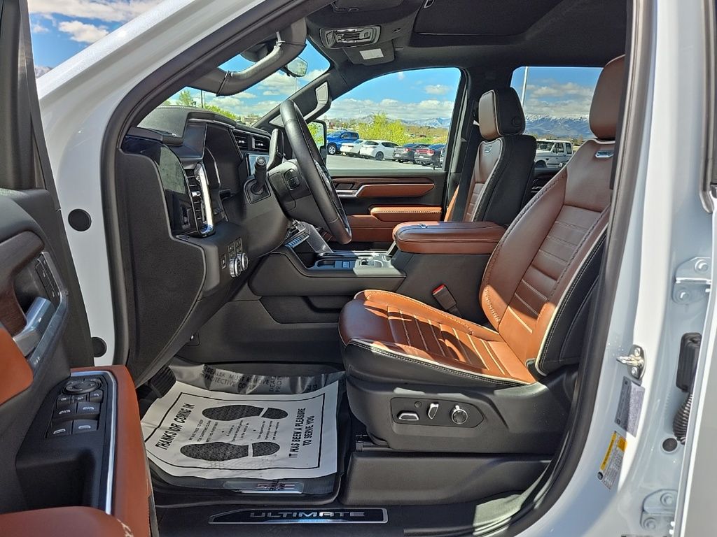 Used 2026 White GMC Denali Ultimate image 23