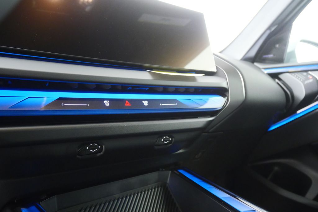 Thumbnail: 2026 BMW X3 - 19