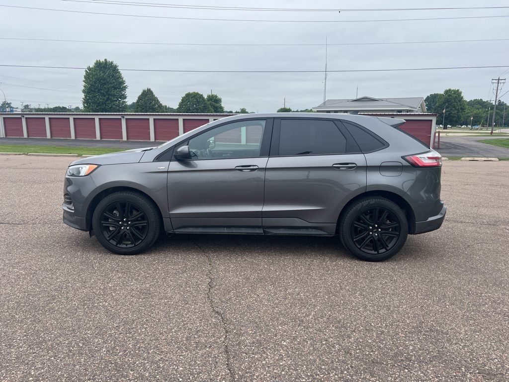 2022 Ford Edge