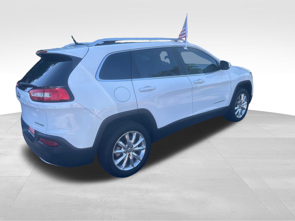 Used 2015 White Jeep Limited image 29