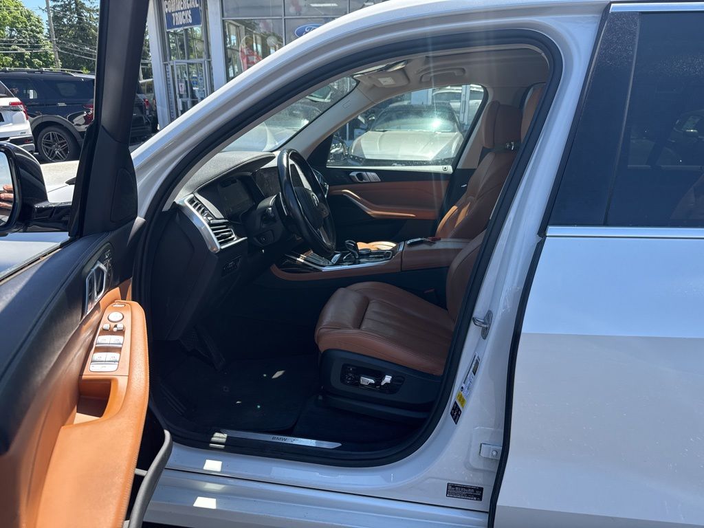 used 2019 BMW X7 car, priced at $27,300