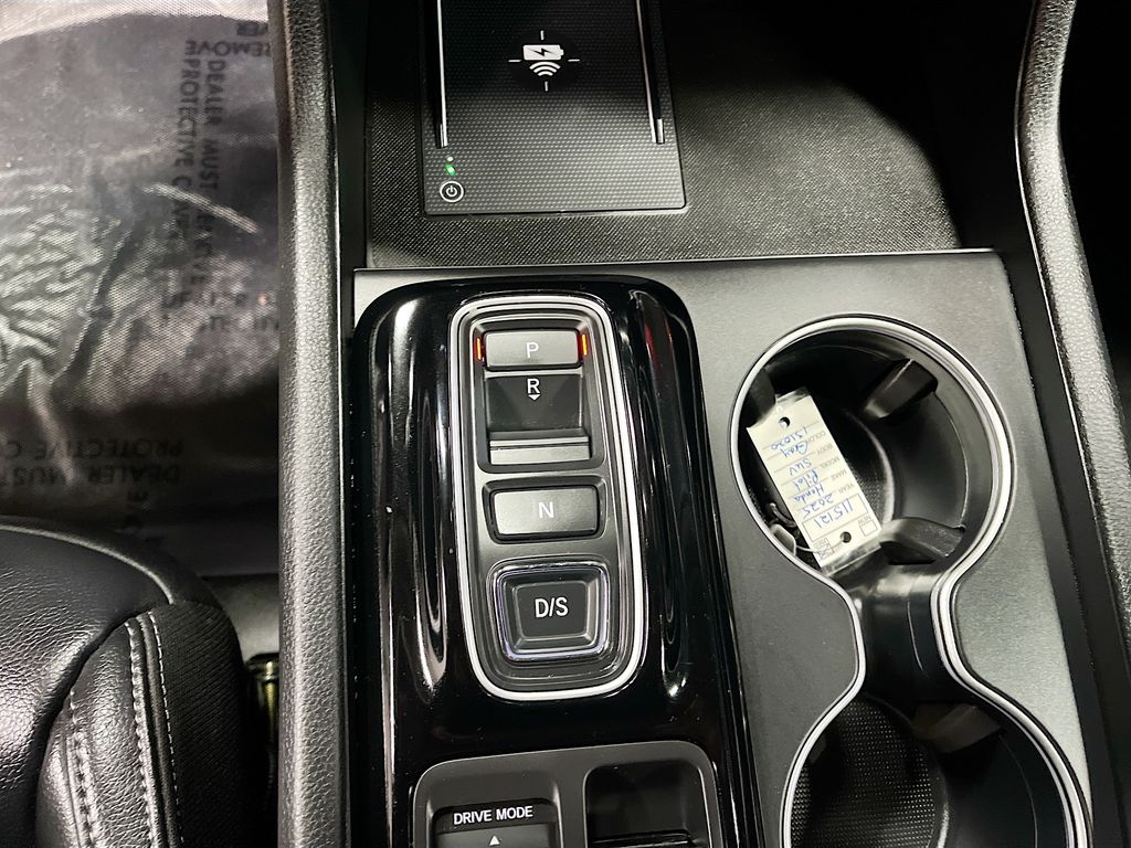 Used 2025 Gray Honda Touring image 17
