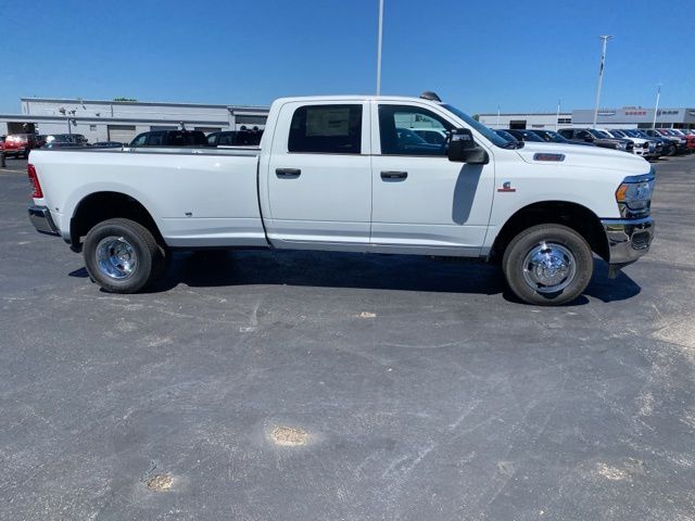 2024 Ram 3500 Tradesman 4