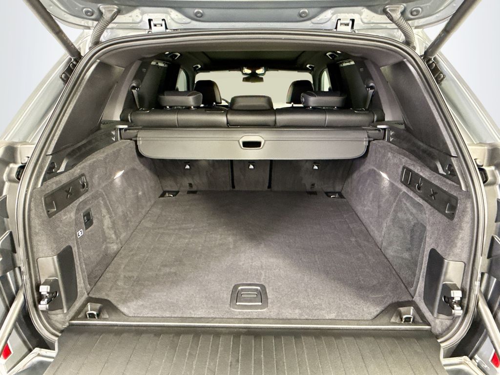 Thumbnail: 2024 BMW X5 - 27