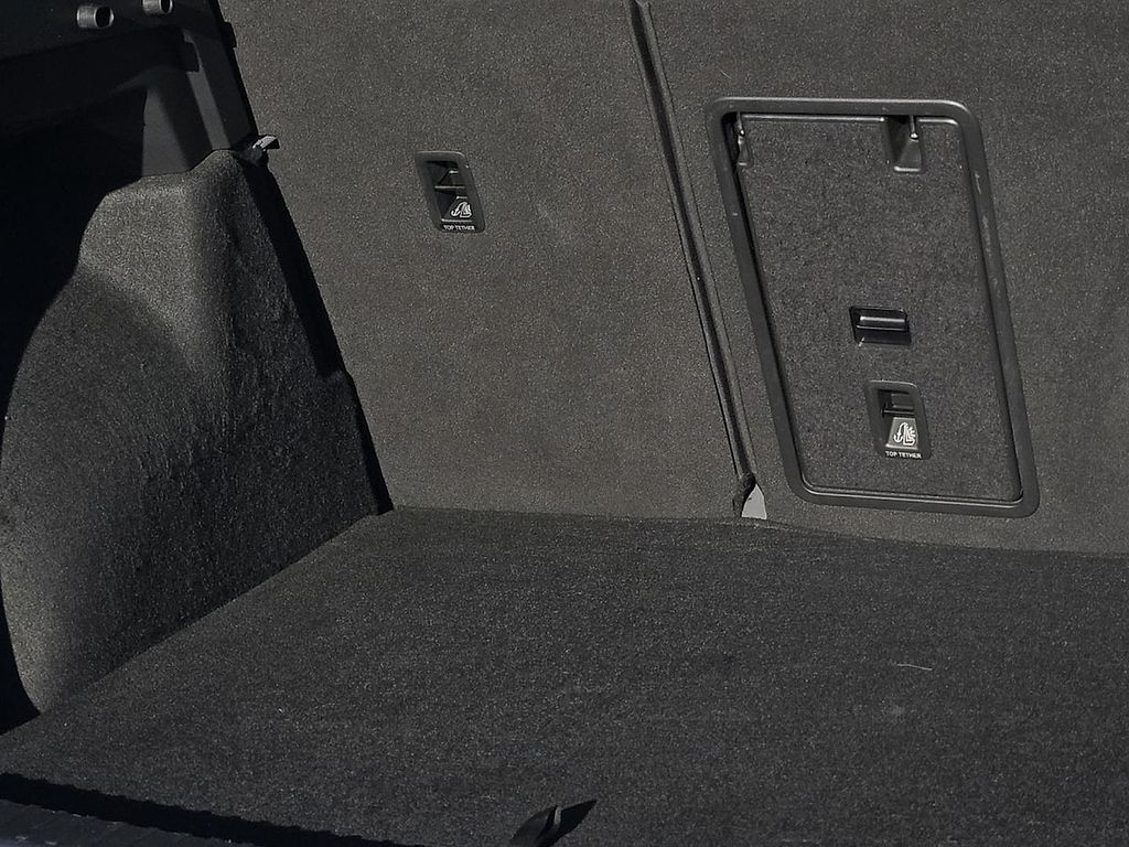 Used 2022 Volkswagen Taos For Sale in Farmington, AR