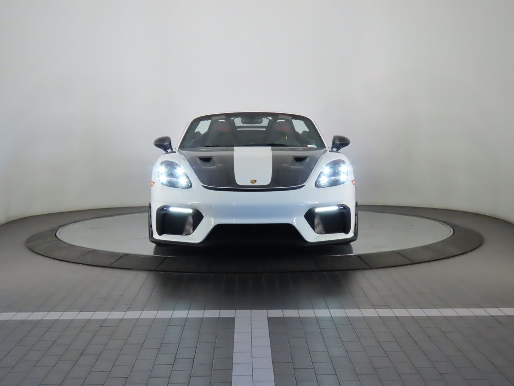 Thumbnail: 2025 Porsche  - 18