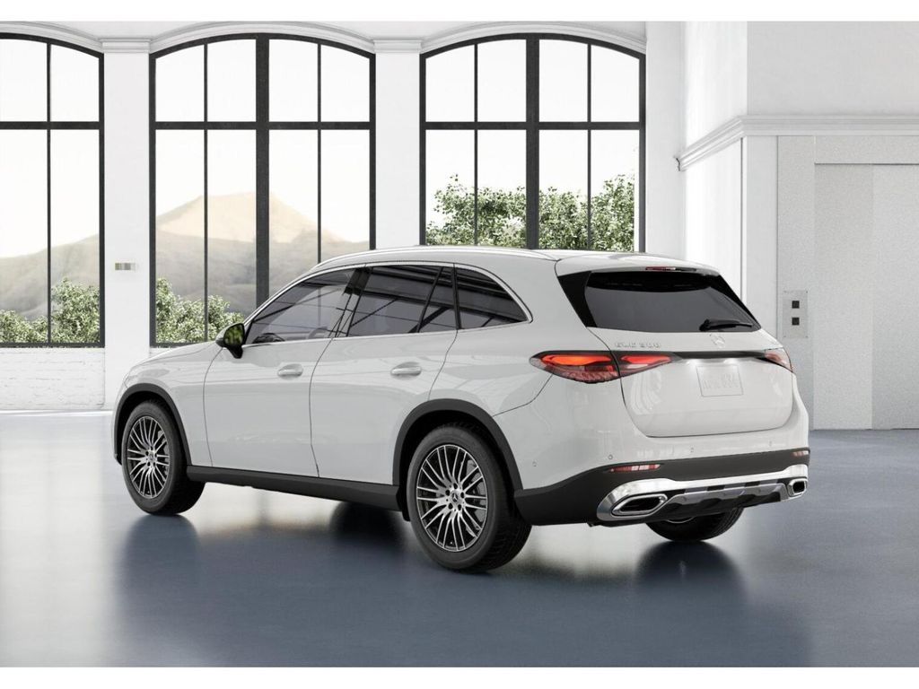 Thumbnail: 2026 Mercedes-Benz GLC - 29