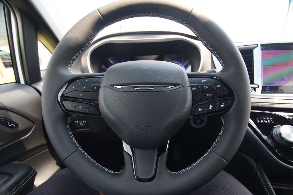 New 2027 Chrysler Pacifica Van