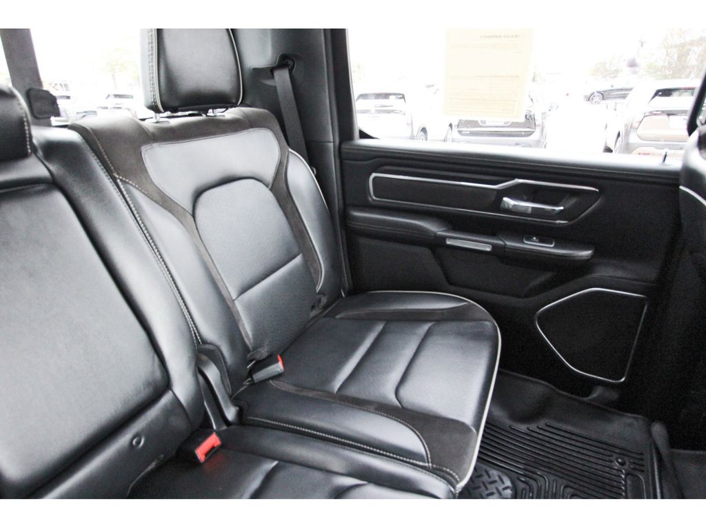 2023 Ram 1500 Laramie - 9