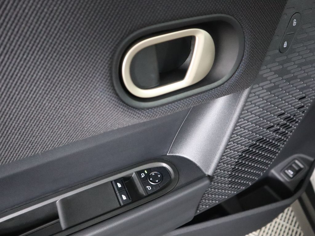 Thumbnail: 2026 MINI Cooper - 23