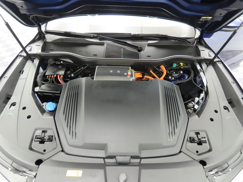 2022 Audi e-tron Premium 30