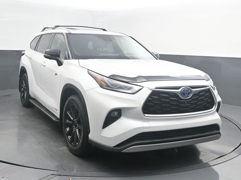 2023 Toyota Highlander Hybrid Platinum AWD