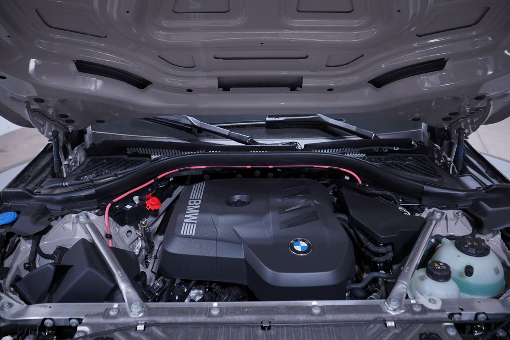 Thumbnail: 2026 BMW X3 - 14