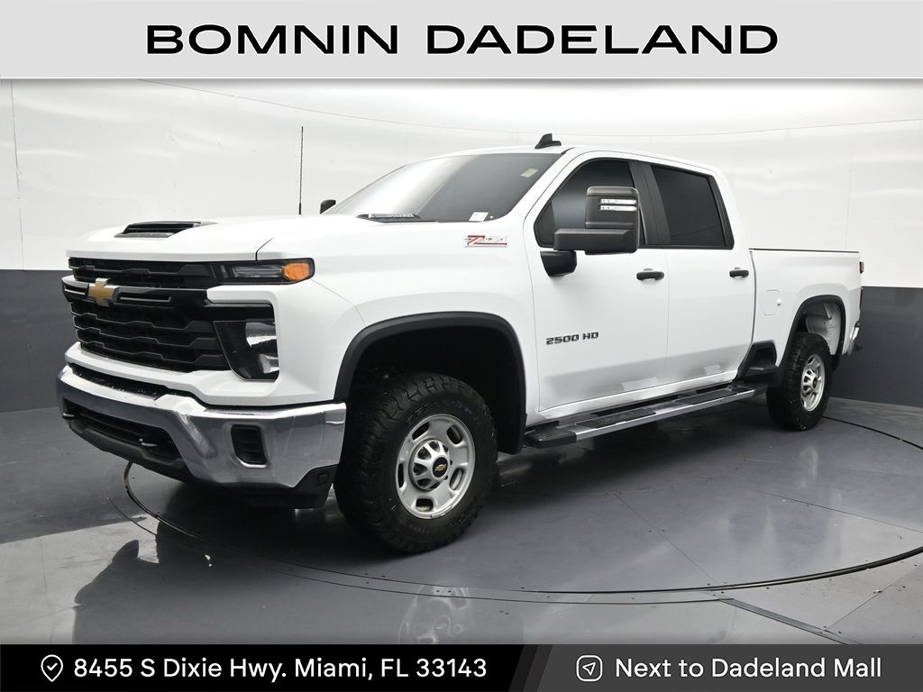 Summit White 2024 Chevrolet Silverado 2500HD Pickup Truck Four-Wheel Drive Automatic