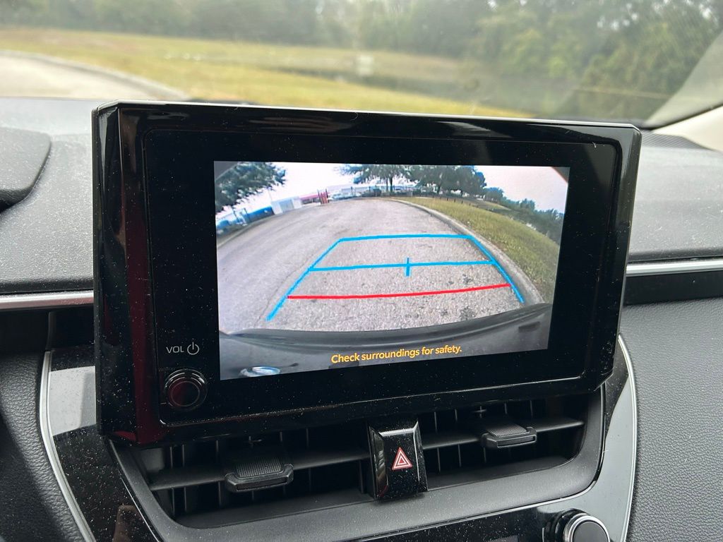 Thumbnail: 2023 Toyota Corolla - 24