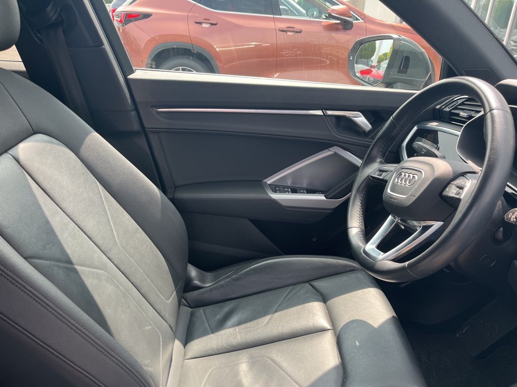 2020 Audi Q3 Premium 4