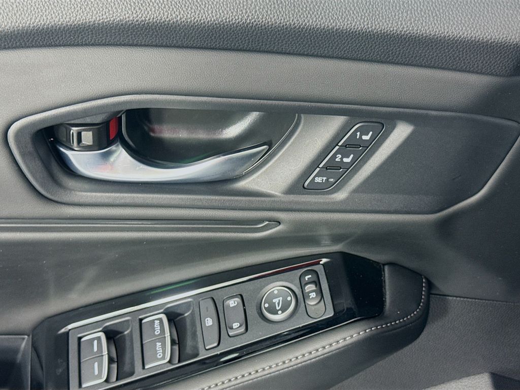 Used Car 2025 Honda Accord Hybrid  Touring For Sale Under $35,000 In Austin, Texas