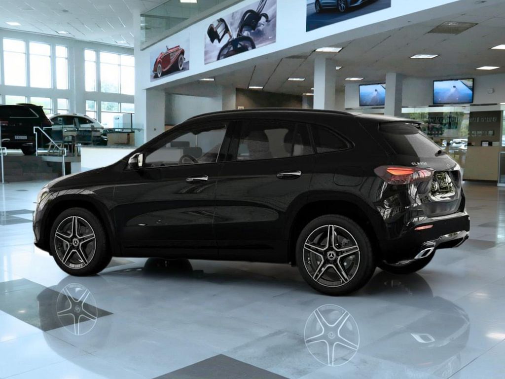 Thumbnail: 2026 Mercedes-Benz GLA - 30