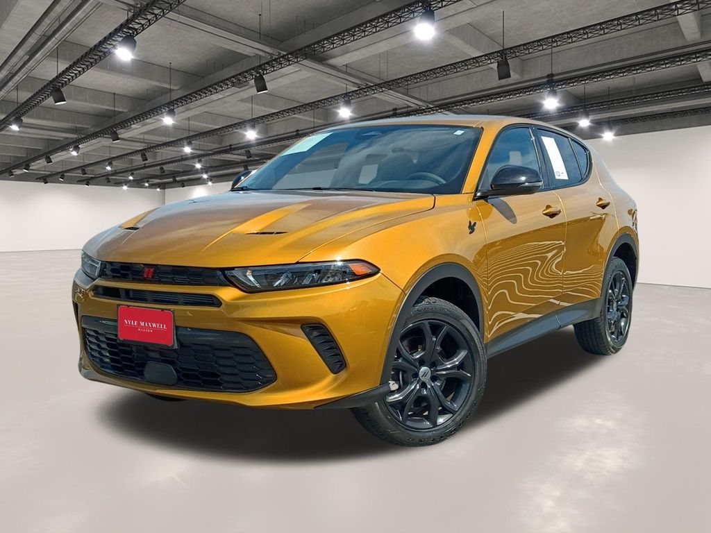 Gold 2024 Dodge Hornet SUV / Crossover All-Wheel Drive 9-Speed Automatic