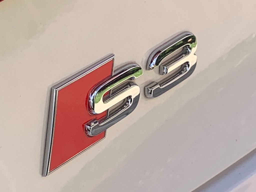 Thumbnail: 2020 Audi S3 - 10