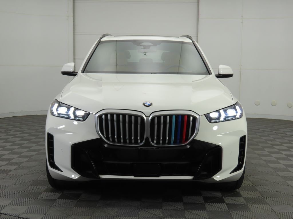 Thumbnail: 2024 BMW X5 - 2
