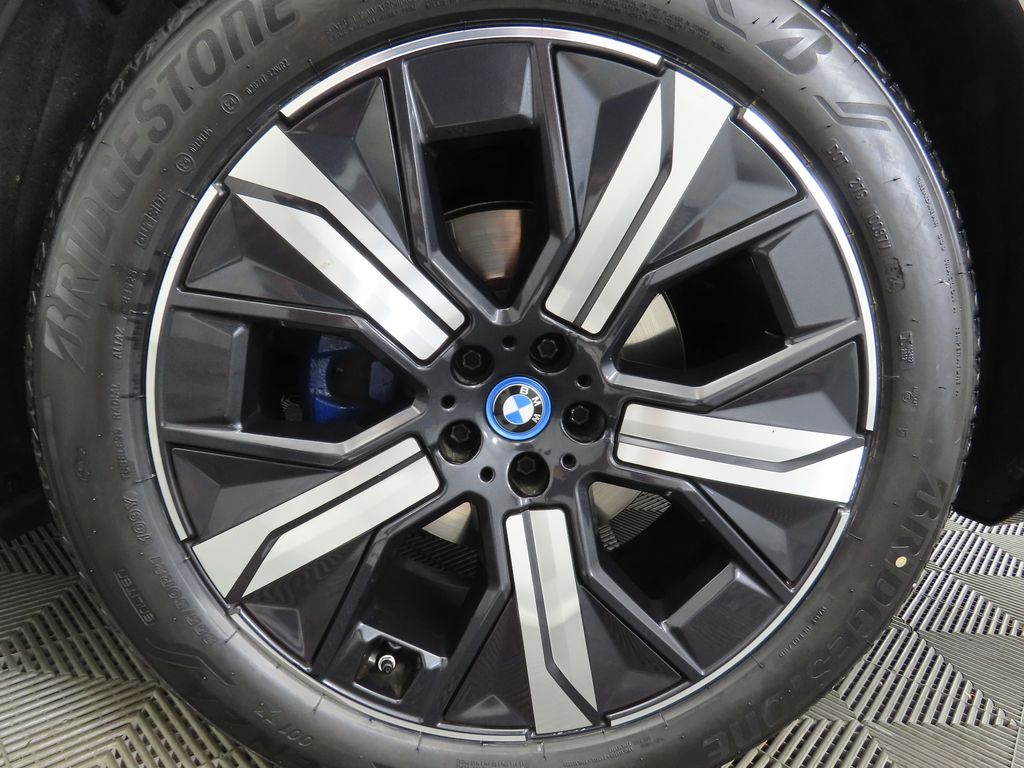 2024 BMW iX xDrive50 30