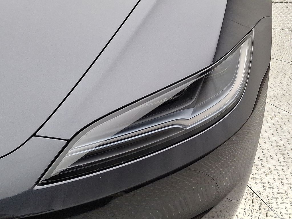 Thumbnail: 2024 Tesla Model 3 - 9