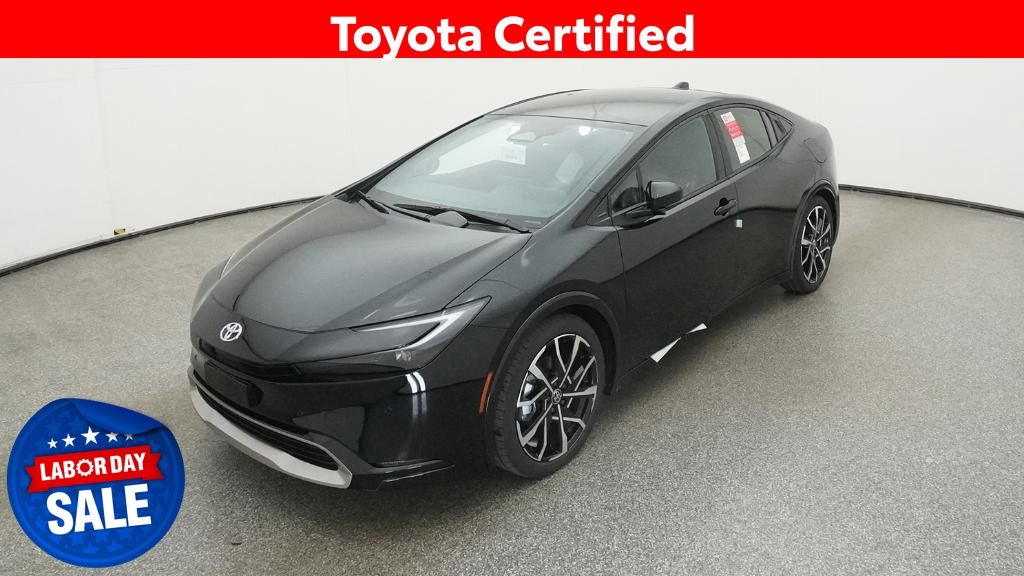 Midnight Black Metallic 2026 Toyota Prius Plug-In Hybrid Hatchback Front-Wheel Drive Continuously Variable Transmission