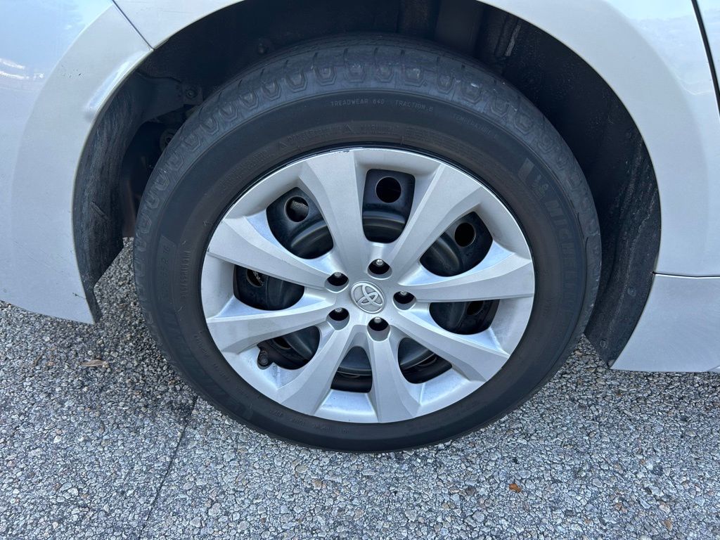 Thumbnail: 2022 Toyota Corolla - 9