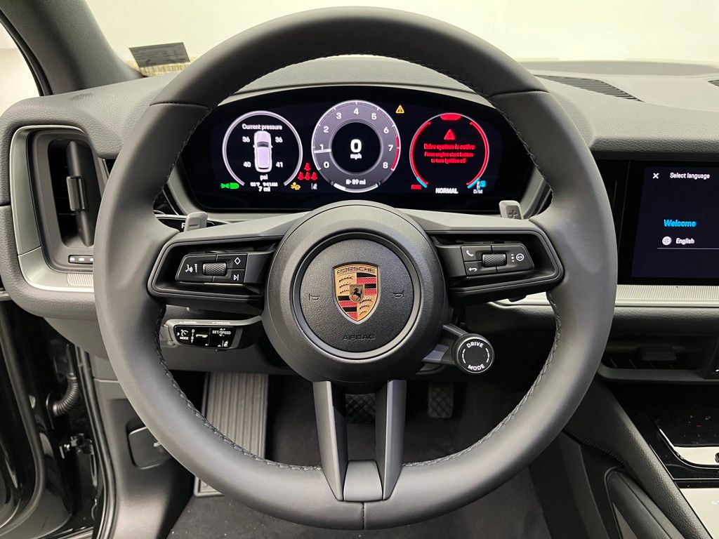 2025 Porsche Cayenne  12