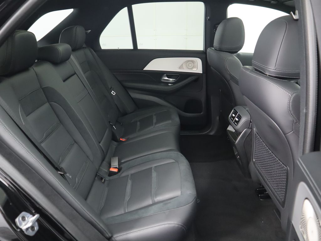 Thumbnail: 2025 Mercedes-Benz GLE - 24