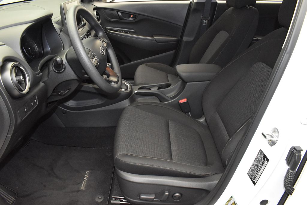 2023 Hyundai Kona SEL 13